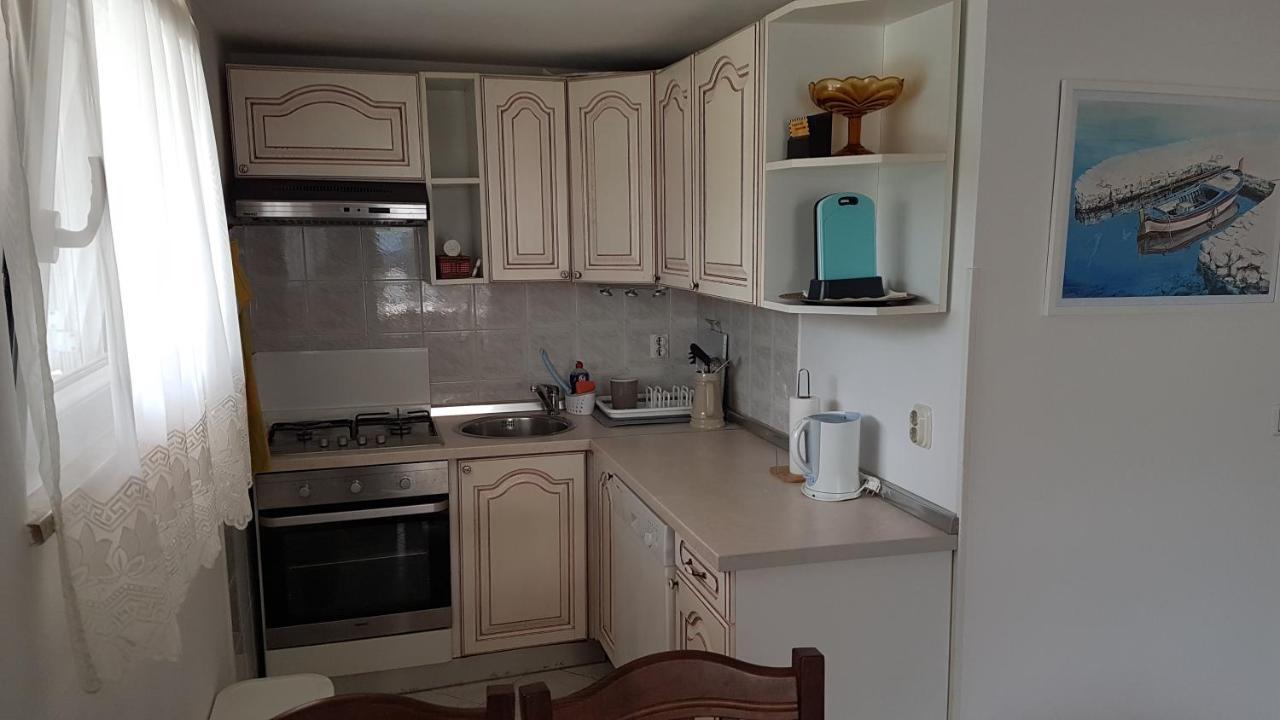 Apartment Branka ลาบิน ภายนอก รูปภาพ